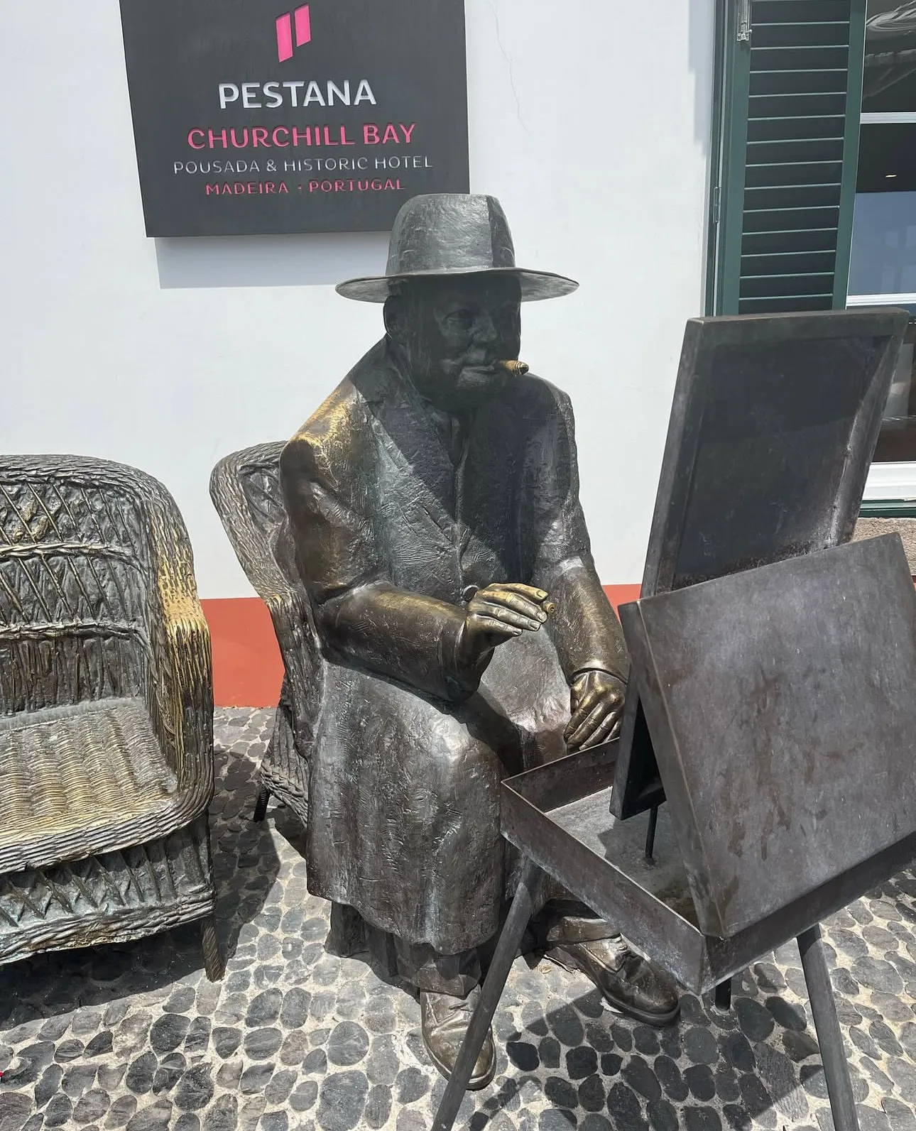 Take a picture with churchhill — Volcanic Village & Church Hill