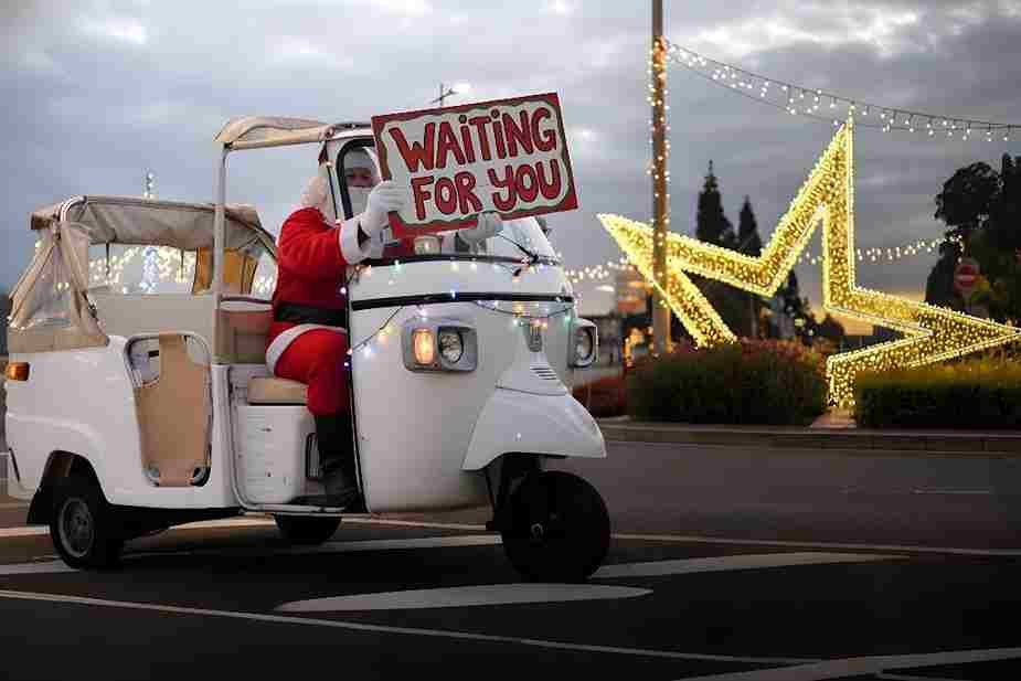 El TukTuk de Papá Noel — Tour de las Luces de Navidad de Funchal en Tuk Tuk