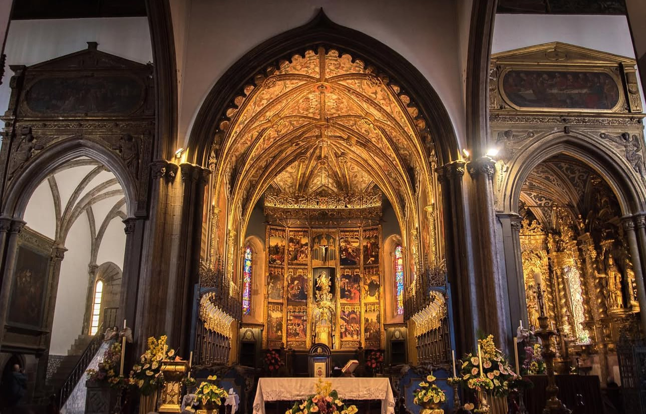 Local church & old streets — Funchal City Tour