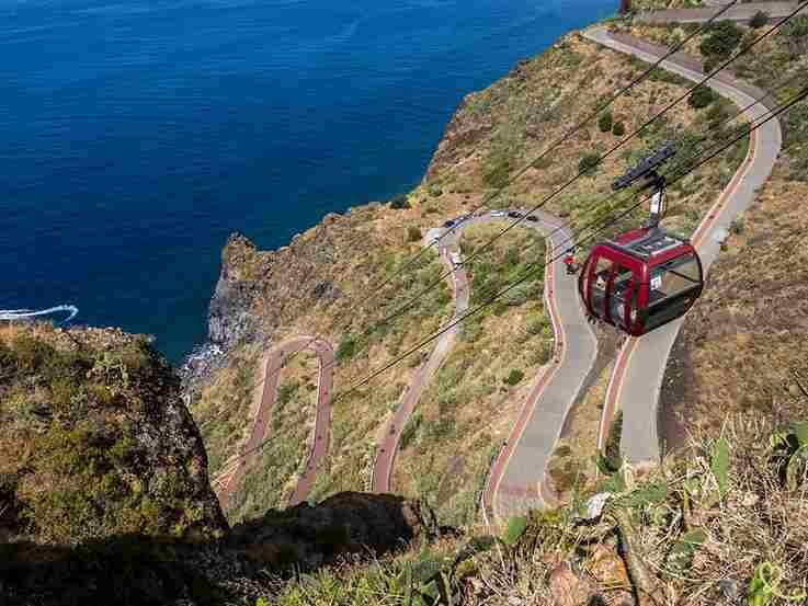 3 Gondola's Tour — Tuk-Tuk-Tour auf Madeira